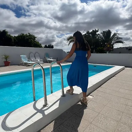 Duke Con Piscina En Charco Del Pino * غراناديا دي أبونا