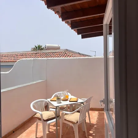 Vila Duke Con Piscina En Charco Del Pino